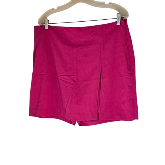 Raffaella Pink Golf Skort - Picture 11 of 13